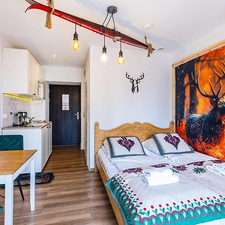 בוקוווינה טטז'אנסקה Palac Tatrzanski Apartamenty מראה חיצוני תמונה
