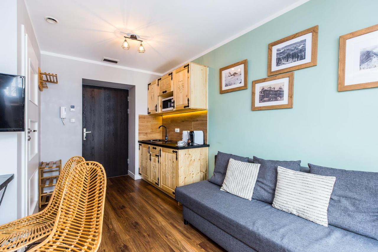 בוקוווינה טטז'אנסקה Palac Tatrzanski Apartamenty מראה חיצוני תמונה