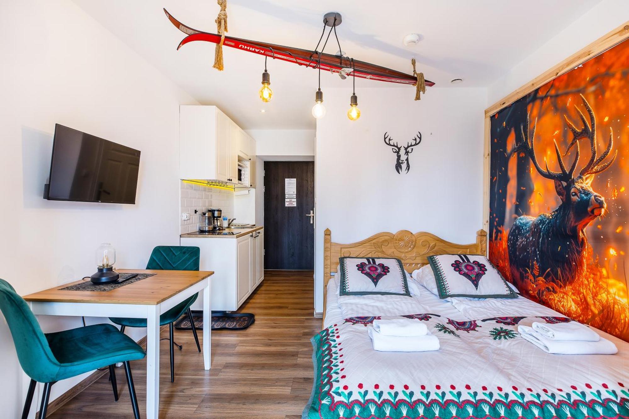 בוקוווינה טטז'אנסקה Palac Tatrzanski Apartamenty מראה חיצוני תמונה